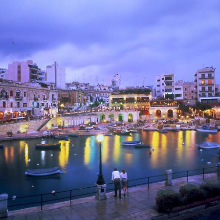 Luxury Apartment Inc Pool & Views Sliema Bagian luar foto