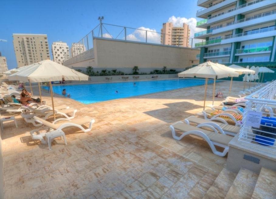 Luxury Apartment Inc Pool & Views Sliema Bagian luar foto