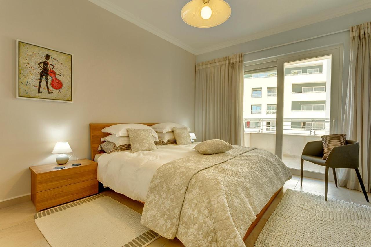 Luxury Apartment Inc Pool & Views Sliema Bagian luar foto