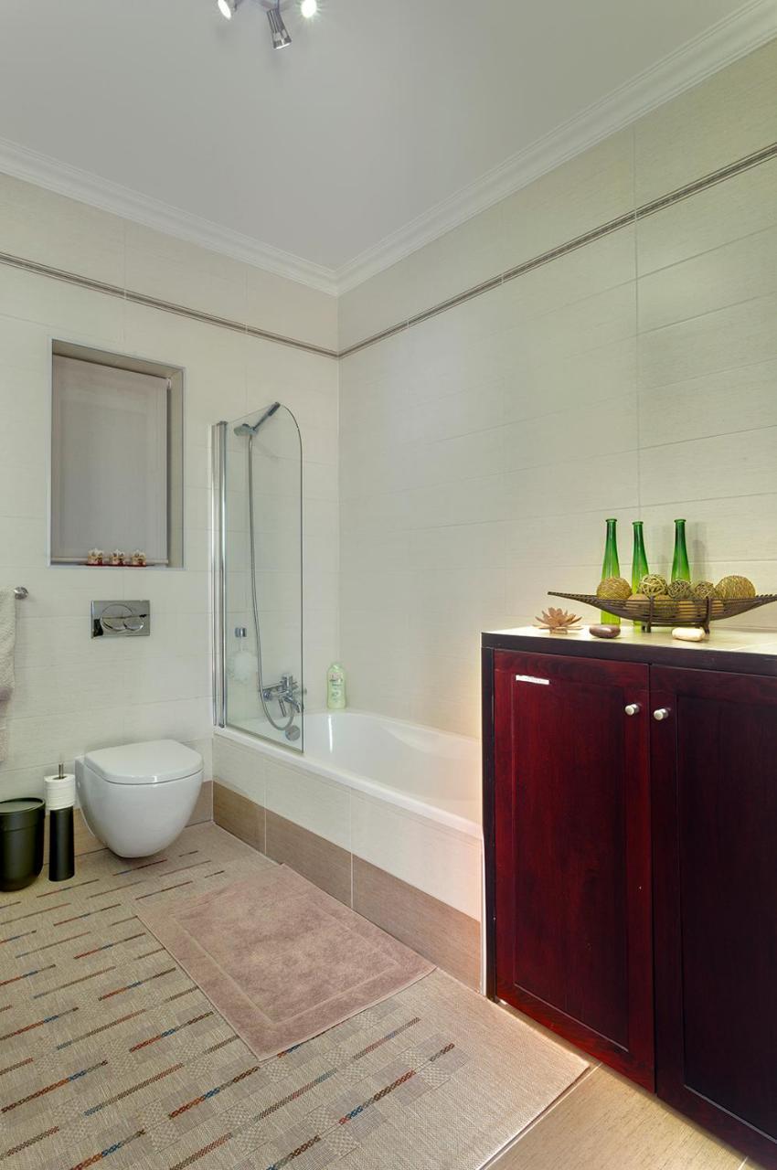 Luxury Apartment Inc Pool & Views Sliema Bagian luar foto